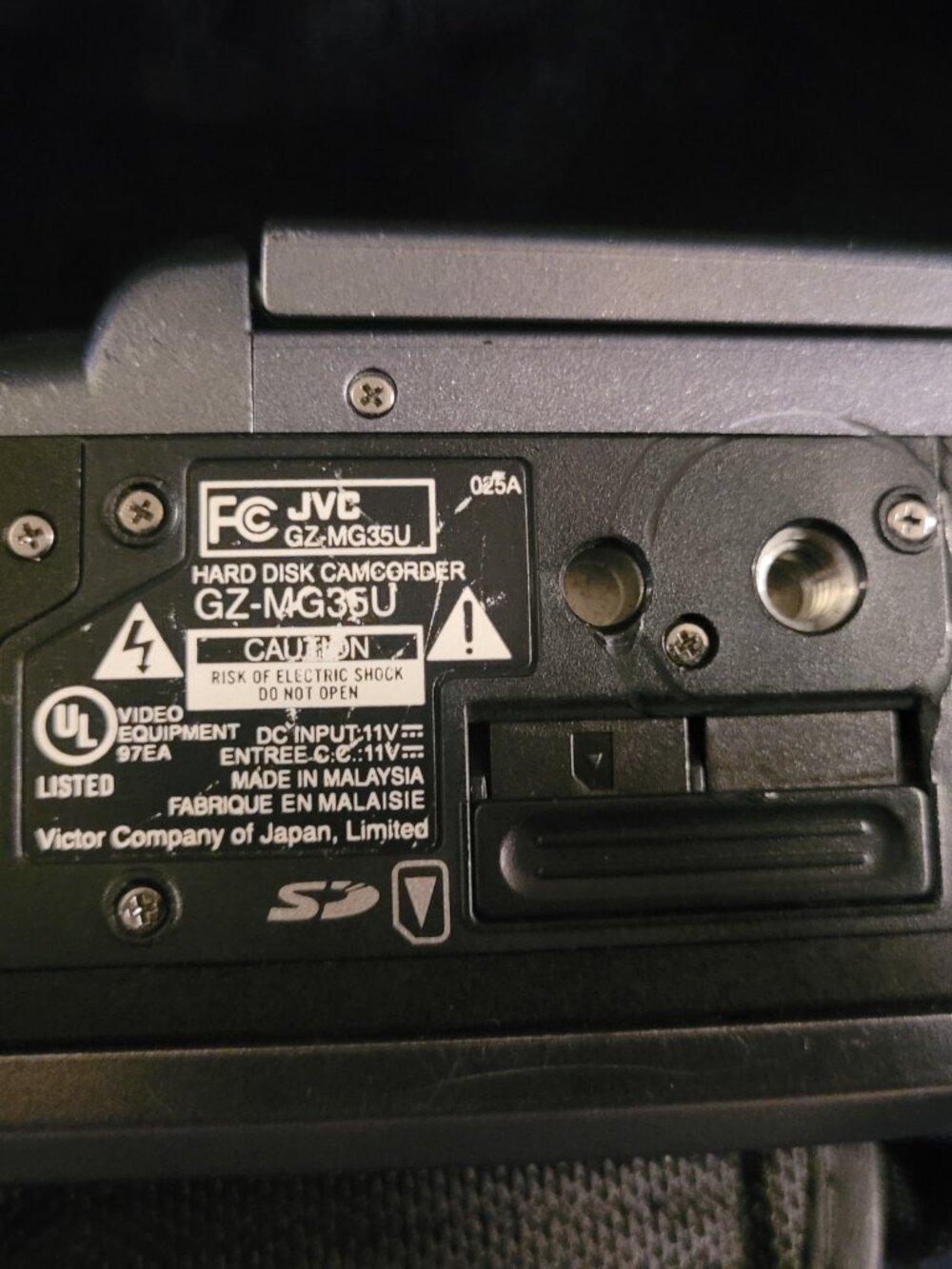 JVC Everio GZ-MG35U Hard Disk Camcorder Complete Kit — Made in Malaysia, Charger - Picture 15 of 16